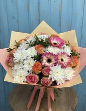 Букет цветов из:  Розы, Герберы и Хризантемы в Урус-Мартане
