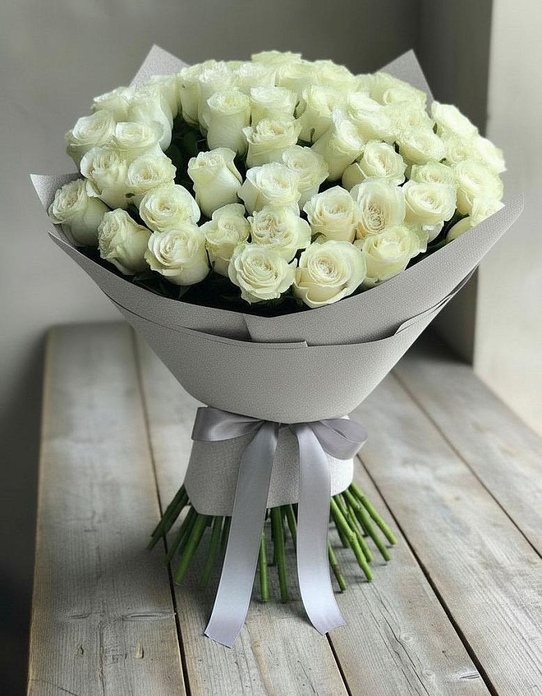 Букет 35 Белых роз в Урус-Мартане