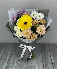Букет цветов из:  Розы, Герберы и Хризантемы в Урус-Мартане