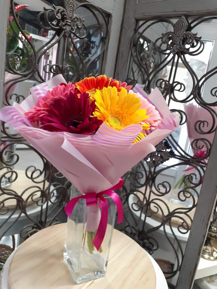 Букет цветов из: Герберы в Урус-Мартане