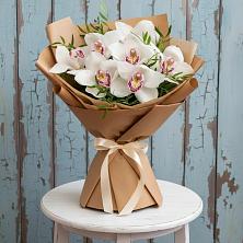 Букет цветов из:  Орхидеи и Розы в Урус-Мартане